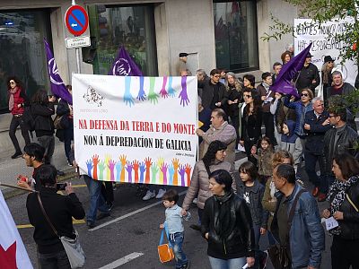 2017-10-22 Mani Lumes Nunca Mais Depredacion 020.jpg